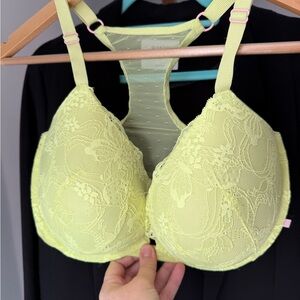 VS Lace Underwire Bra in Neon Yellow